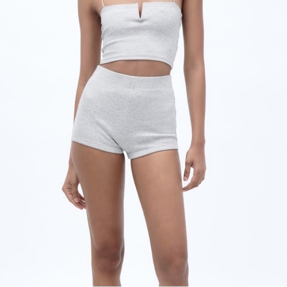 Zara Ribbed Shorts - Picture 6 of 6